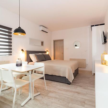 Studioapartment Black & White Velika Gorica Exterior photo